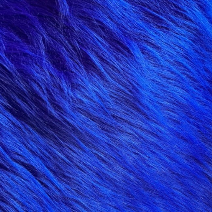 Muestra de tela peluche color azul índigo, textura de pelo.